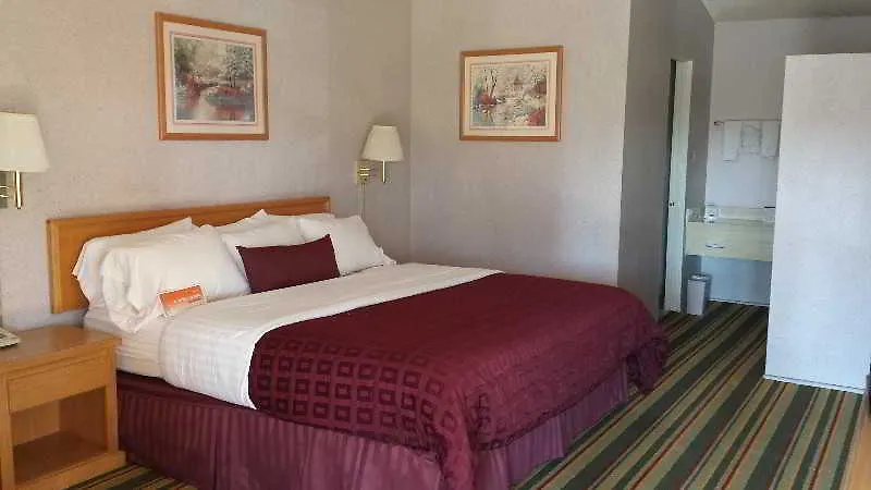 Howard Johnson By Wyndham Phoenix Airport/Downtown Area