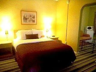 Howard Johnson By Wyndham Phoenix Airport/Downtown Area Hotel